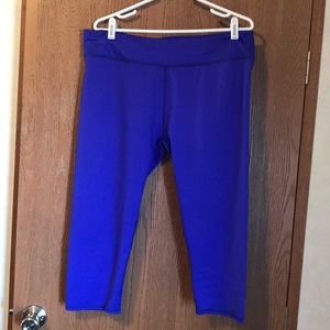 Fabletics Capri leggings